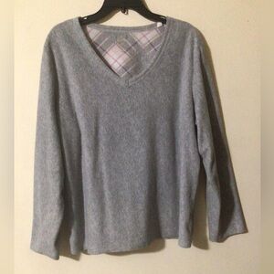 Gray V-Neck Women's Sweater, Very Soft & Comfortable. XXL
